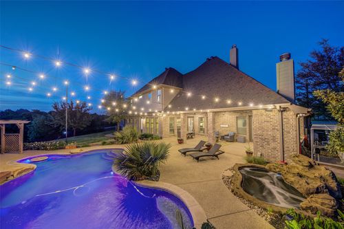 254 Maral Ln, Azle, TX, 76020-1158 | Card Image