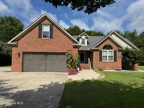 105 Owls Nest Ct, New Bern, NC, 28562-9499 | Card Image