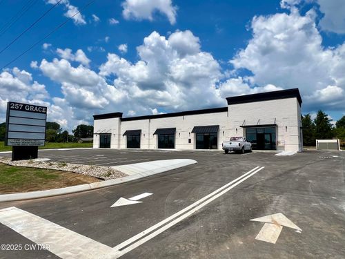 257 Grace Cv, Medina, TN, 38355-8785 | Card Image