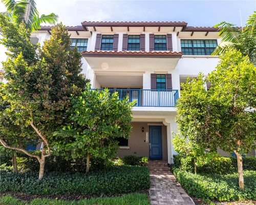 11348 Sw 14th St, Pembroke Pines, FL, 33025-4820 | Card Image