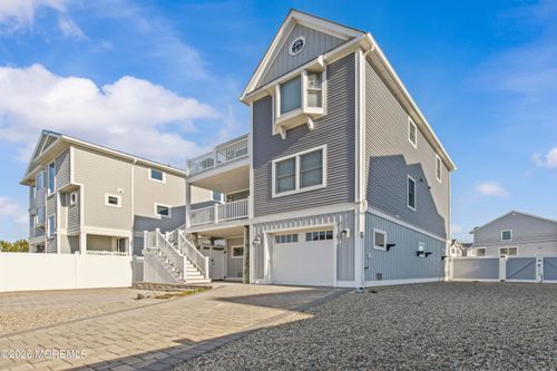 447 Highway 35 N, Mantoloking, NJ, 08738-1325 | Card Image