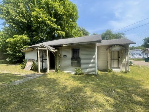 100 Logan St, Jackson, TN, 38301-5009 | Card Image