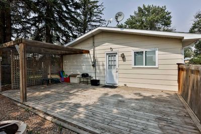 132 2 Nd St S, House detached with 4 bedrooms, 1 bathrooms and 2 parking in Lomond AB | Image 2