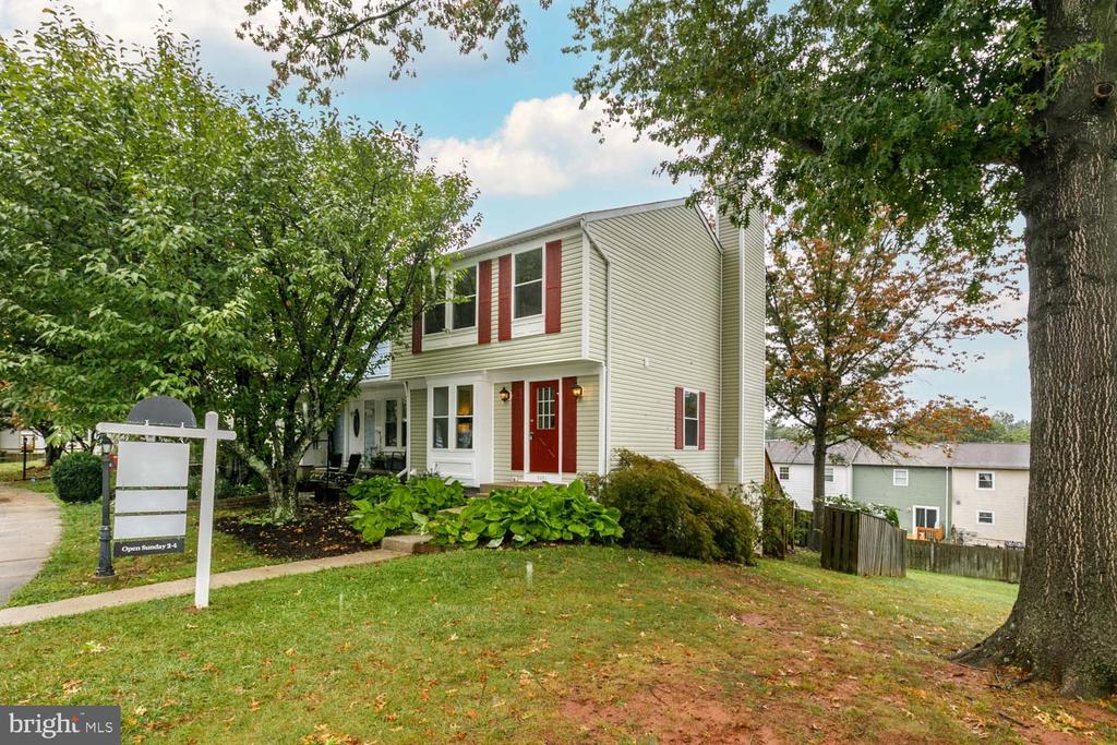 New Britain Cir, Manassas, VA 20110