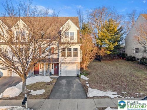 1409 Ravena St, Bethlehem, PA, 18015-9425 | Card Image