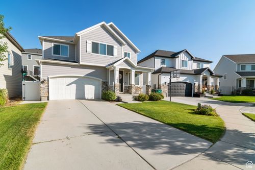 1023 Molly Pitcher Cir, Bluffdale, UT, 84065-1676 | Card Image