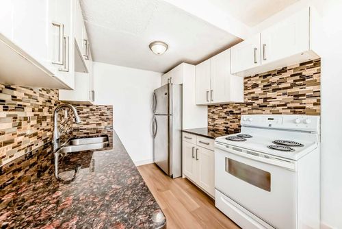 16-4515 7 Avenue Se, Calgary, AB, T2A5E4 | Card Image