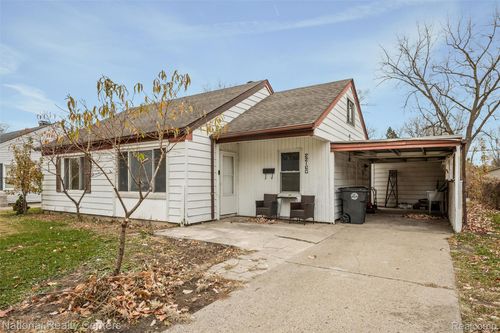 22160 Morton St, Oak Park, MI, 48237-2932 | Card Image