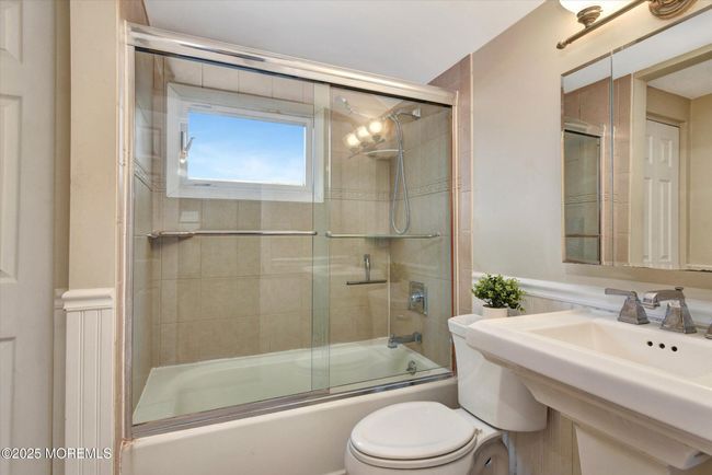 12 Albert Dr, House other with 4 bedrooms, 2 bathrooms and null parking in Old Bridge NJ | Image 11