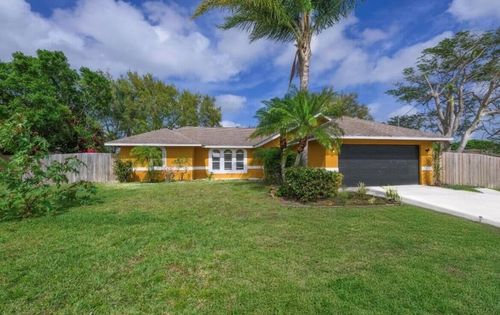 353 Nw Ferris Dr, Port Saint Lucie, FL, 34983-8627 | Card Image