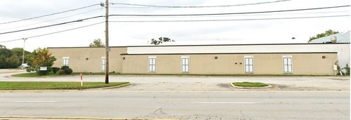 243 W Roosevelt Rd, West Chicago, IL, 60185-3750 | Card Image