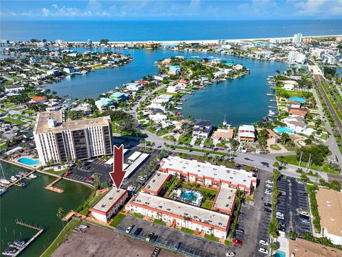 35-10379 Paradise Blvd, TREASURE ISLAND, FL, 33706-3135 | Card Image