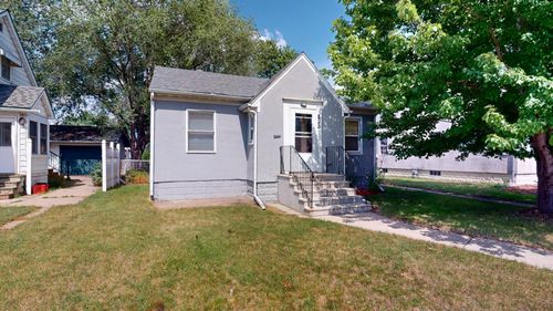 2907 South Ave, La Crosse, WI, 54601-6424 | Card Image