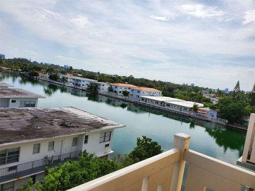 apt-502-7900 Tatum Waterway Dr, Miami Beach, FL, 33141-1940 | Card Image