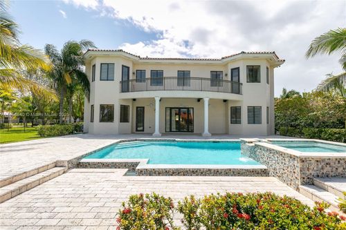 8003 Sw 195th Ter, Cutler Bay, FL, 33157-8127 | Card Image
