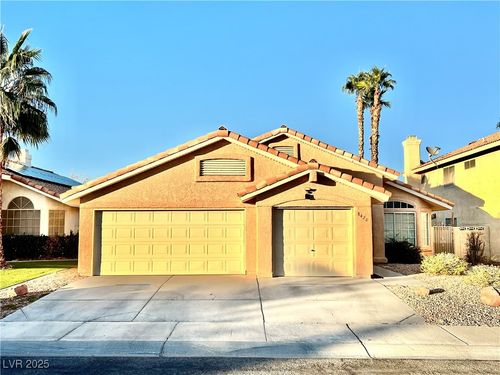 8420 Airmont Ct, Las Vegas, NV, 89128-7105 | Card Image