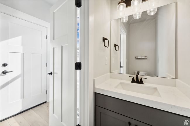 Powder Room | Image 15