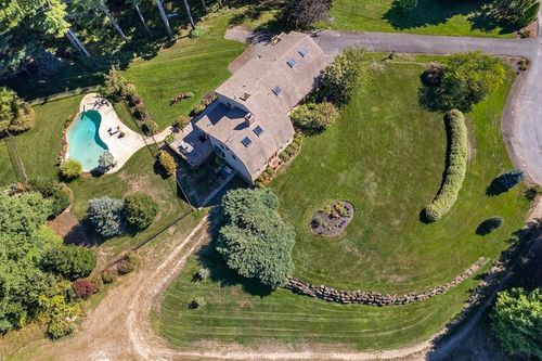 25 Dukes Brook Rd, Plympton, MA, 02367-1616 | Card Image