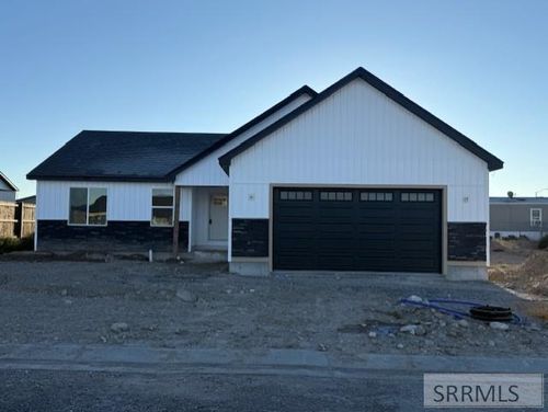 4292 E Arizona Dr, Pocatello, ID, 83202-2877 | Card Image