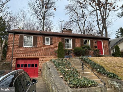 5507 Chesterbrook Rd, BETHESDA, MD, 20816-1303 | Card Image