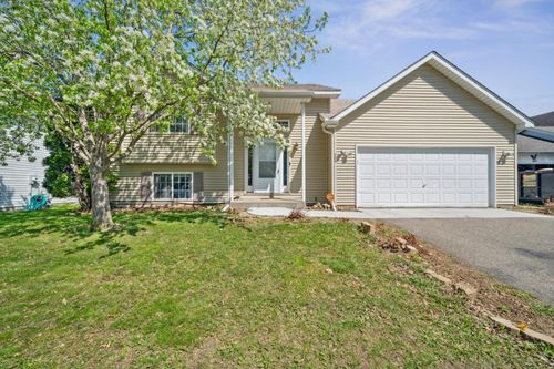 509 11th St, Farmington, MN, 55024-1719 | Card Image
