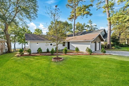 21063 Flaming Arrow Trl, Crosby, TX, 77532-3289 | Card Image