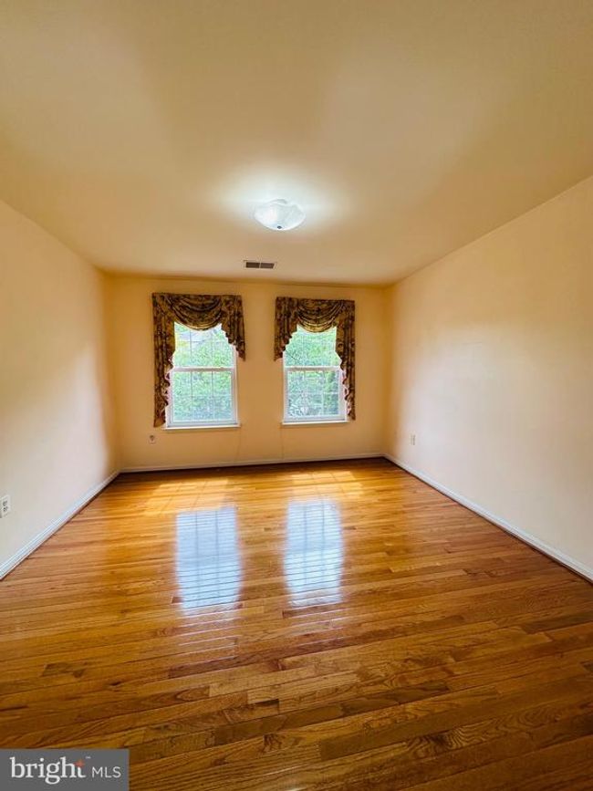 2975 Caribbean Ct, House other with 5 bedrooms, 4 bathrooms and null parking in Fairfax VA | Image 27