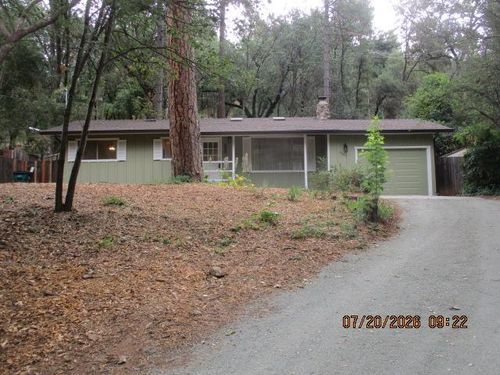 18673 N Cherry Creek Rd, Grass Valley, CA, 95949-8335 | Card Image
