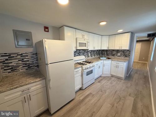 2a-8921 Frankford Ave, PHILADELPHIA, PA, 19136-1412 | Card Image