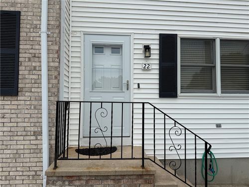 22 Iris Lane, North Providence, RI, 02911 | Card Image