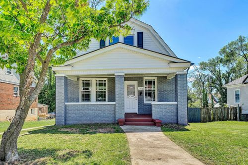 2416 Staunton Ave Nw, Roanoke, VA, 24017-3944 | Card Image