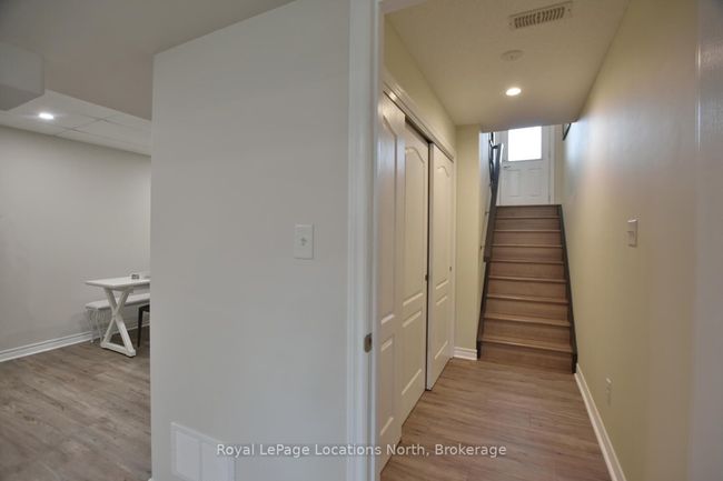 16 Starboard Cir, House other with 3 bedrooms, 3 bathrooms and 2 parking in Wasaga Beach ON | Image 31