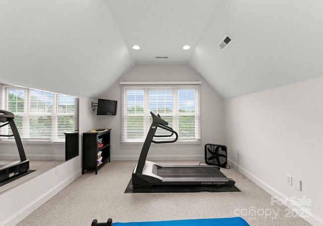 Flex Room in Primary | Image 21