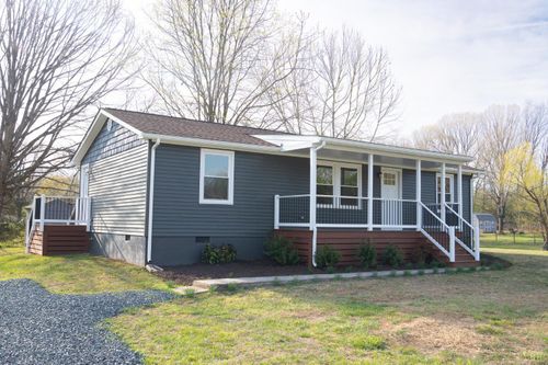 405 Spring Mill Rd, Concord, VA, 24538-2022 | Card Image