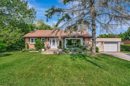 6 Bayside Dr, Carrying Place, ON, K0K1L0 | Card Image
