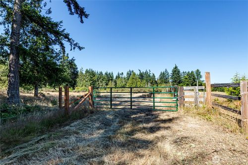 2222 S Bagley Creek Rd, Port Angeles, WA, 98362 | Card Image