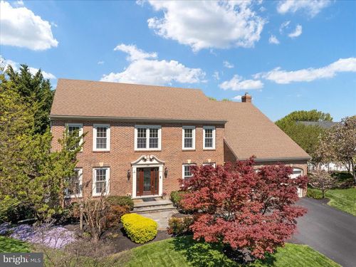 408 Woodgrove Ct, HERNDON, VA, 20170-5333 | Card Image