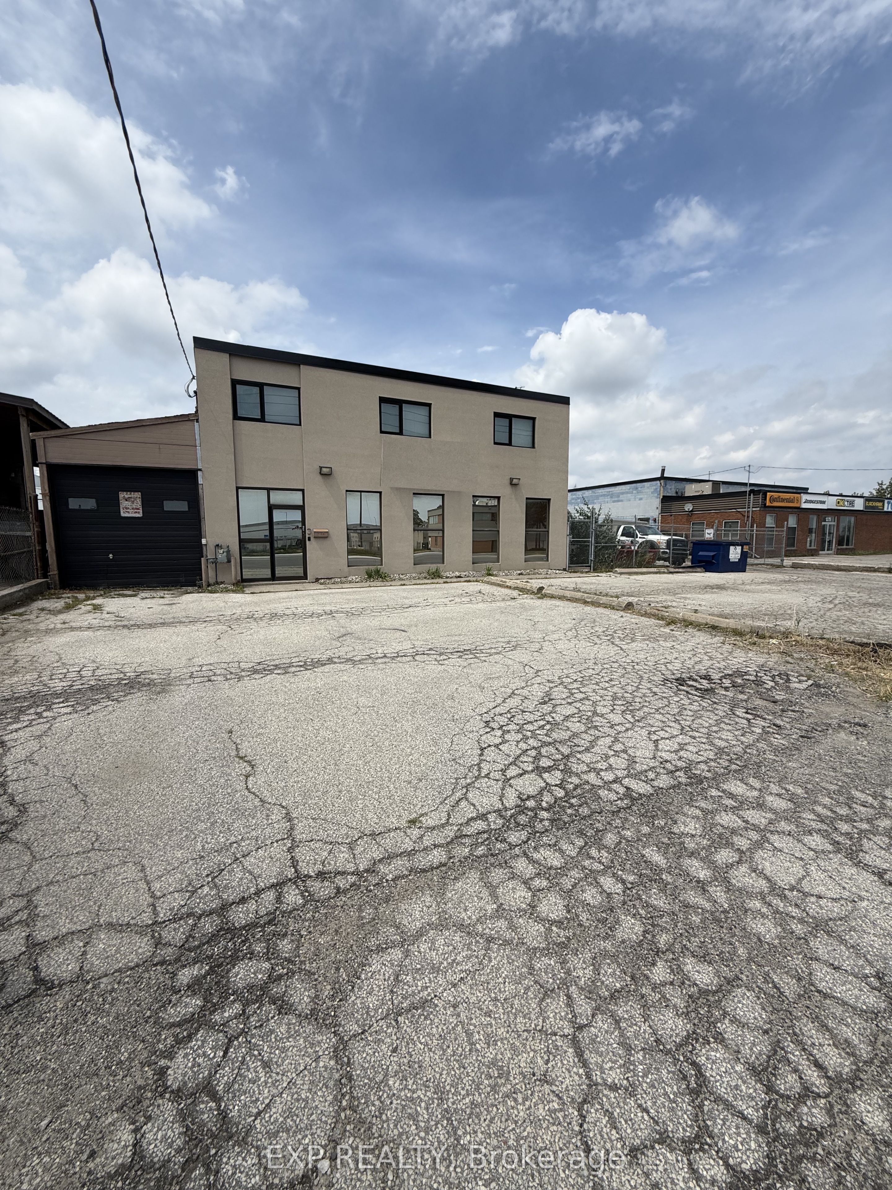 Commercial Sale in Mississauga