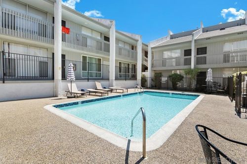 apt-40-1124 Eureka St, San Diego, CA, 92110-1777 | Card Image
