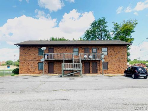 2-101 W 5th St, Cahokia, IL, 62206-1558 | Card Image