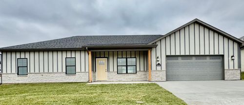 16600 Klinton Dr, Boonville, MO, 65233-3580 | Card Image