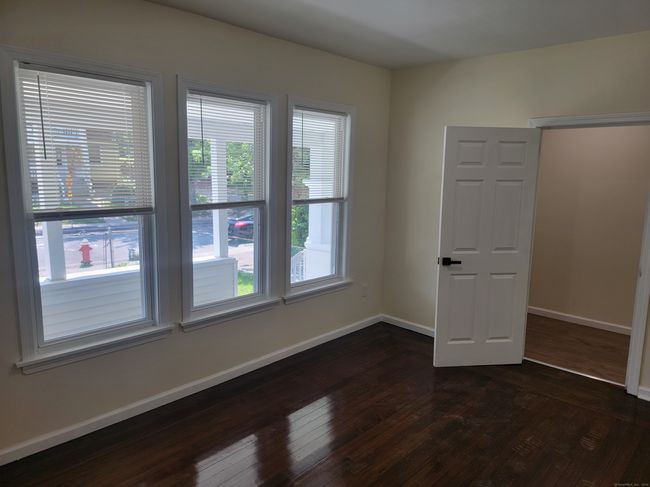 FL-1ST - 147 Edgewood St, Home with 3 bedrooms, 1 bathrooms and 1 parking in Hartford CT | Image 28
