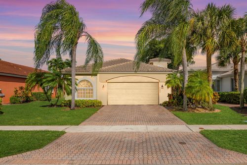 8089 Brindisi Ln, Boynton Beach, FL, 33472-7163 | Card Image