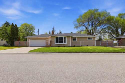 1718 Bolivar, Spokane Valley, WA, 99037 | Card Image