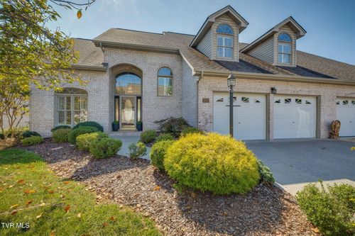 1917 Birchfield Pvt Ct, Kingsport, TN, 37660-6426 | Card Image