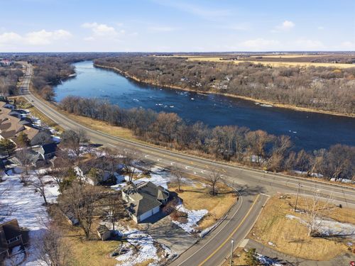 9851 Gillard Ave Ne, Monticello, MN, 55362-3600 | Card Image