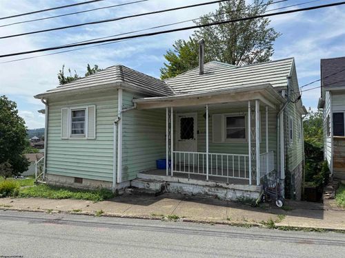 1636 N 20th St, Clarksburg, WV, 26301-1503 | Card Image