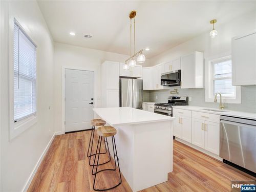 50 Hillyer St, Orange, NJ, 07050-4027 | Card Image