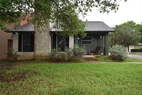2000 Millay Dr, Austin, TX, 78752-2132 | Card Image
