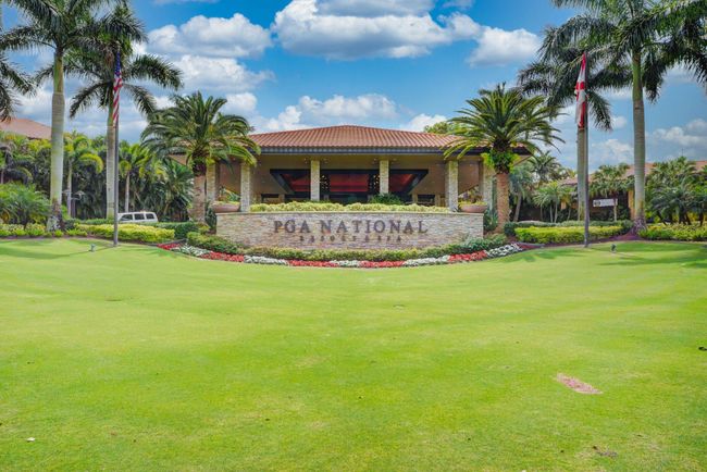 405 Brackenwood Ln S, Condo with 2 bedrooms, 2 bathrooms and null parking in Palm Beach Gardens FL | Image 63